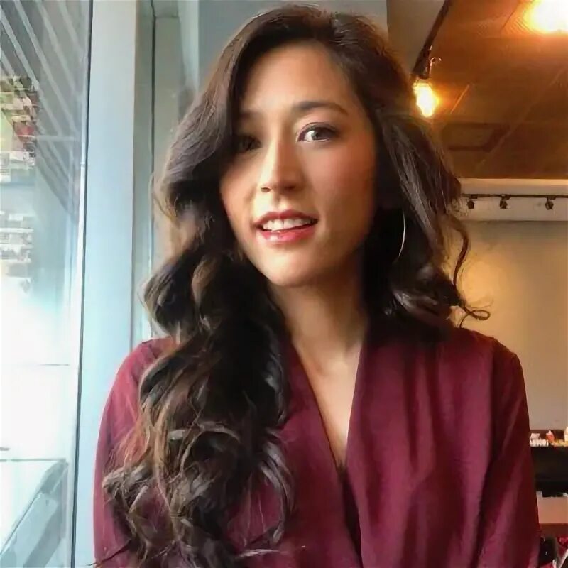 Mina Kimes - Bio, Age, Net Worth, Salary, Height, Married, W