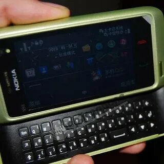 Gallery: Nokia RM-626/E7/"N9"/N8-02/N98/N8 QWERTY China Clon