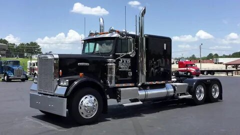 #ThrowbackThursday Check out this 1987 FREIGHTLINER FLC120. 