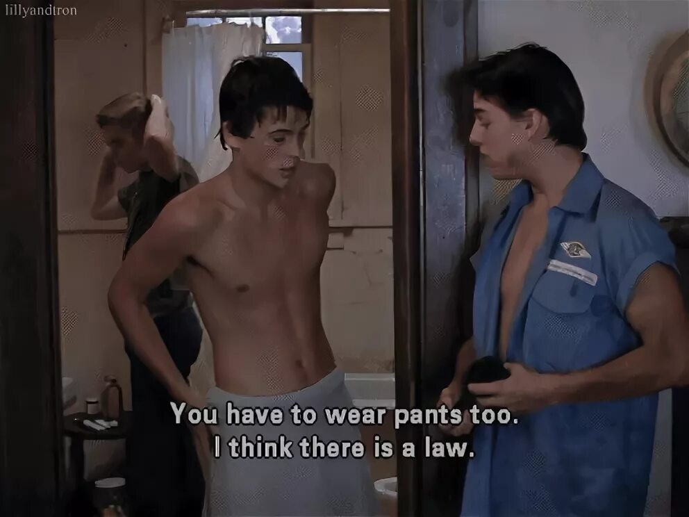 Outlaw pants sodapop curtis young tom cruise GIF en GIFER - 