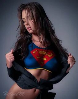 Image de Megan Fox en Superman - Photoshoplus