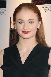 Sophie Turner @Elle Style Awards - Game of Thrones Photo (33