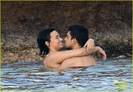 Demi Lovato Packs on the PDA with Wilmer Valderrama in St. B