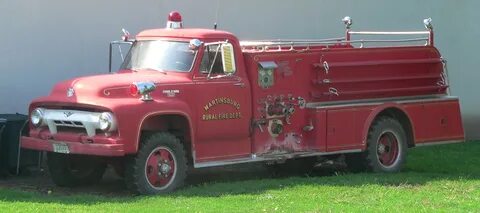 File:Martinsburg, Nebraska fire truck 1.JPG - Wikimedia Comm