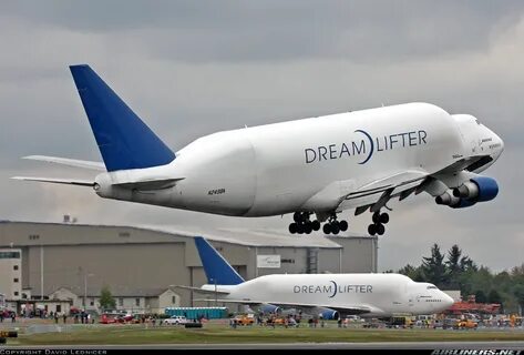 Boeing 747-409(LCF) Dreamlifter - Boeing (Atlas Air) Aviatio