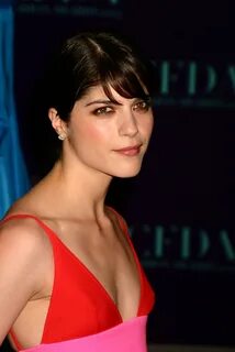 Selma Blair Photo Gallery Related Keywords & Suggestions - S