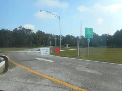 File:NB I 95 South St Johns County Rest Area; Closed Picnic 