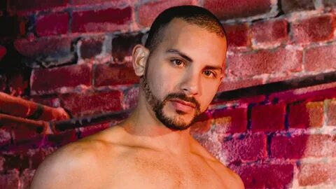 Antonio Miracle Welcomes Newcummer Rio Vega with his Ass! - 