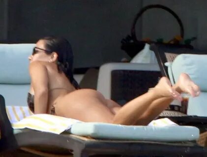 Kourtney Kardashian Фотогалерея, фотографий, Кто такой - 1