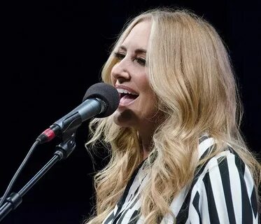 Lee Ann Womack Bio, Affair, Married, Husband, Net Worth, Eth