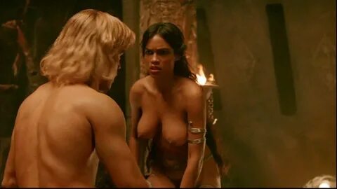 Rosario Dawson Sexy and Fully Naked Pics The Fappening Leak 