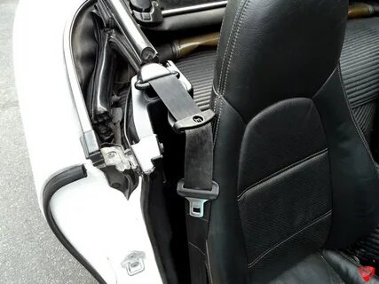 CarbonMiata Seatbelts Extenders for NA & NB/NBFL (set of 2) 