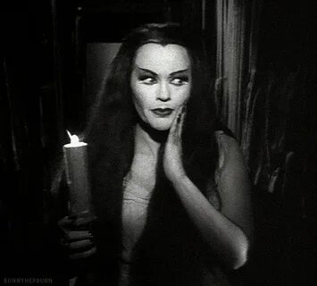 deathbeforelove19: Gahh she’s so beautiful. The munsters, Yv