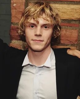 Blonde Evan Peters ;) - #Blonde #Evan #Peters Evan peters, E