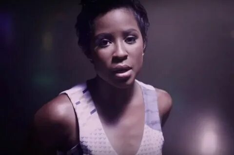 DeJ Loaf f. Big Sean - "Back Up" HipHopDX