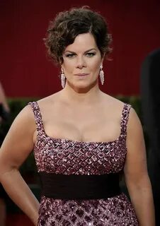 Marcia Gay Harden Dangling Diamond Earrings - Marcia Gay Har