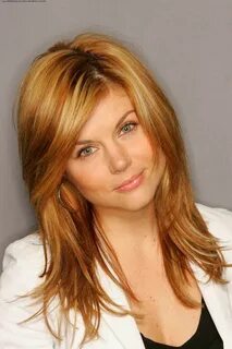 Tiffani Amber Thiessen Square face hairstyles, Hair styles, 