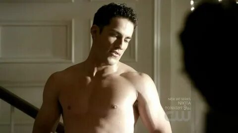 Michael Trevino and Taylor Kinney on The Vampire Diaries s2e