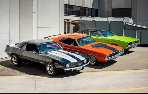 MAD MUSCLE GARAGE - One perfect lineup! #moparornocar #bowti