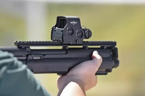 Pinty Rifle Scope- Best Holographic Sight Under 200 Dollars 