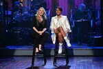 Kate McKinnon and 'SNL' Host Ariana DeBose Perform 'West Sid