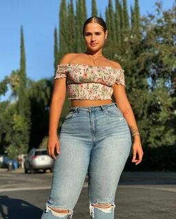 Janae Girard Biography American Plus-Sized Model Fashion Mod