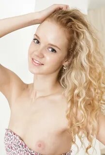 Little miss Elly curly blonde beauty - Photo #23
