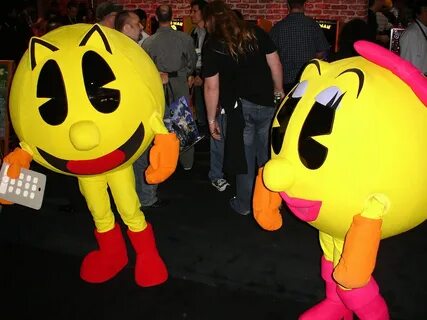 E3 2006 Namco's Pac-Man and Ms Pac-Man costumes The Pop Cult