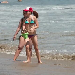 Alyson Hannigan Bikini Photos: 2013 Malibu Beach -01 GotCele