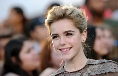 Kiernan Shipka - 'Divergent' Premieres in LA - Zimbio