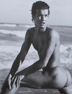 Abercrombie Male Model Nude