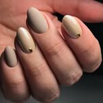 Матовый маникюр в пастельных тонах на короткие ногти (46 фот