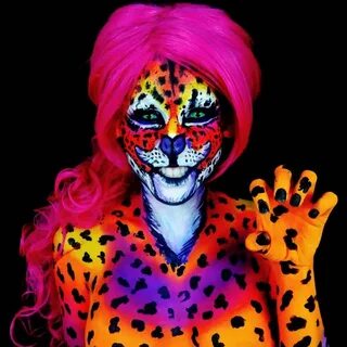 Check Out Her Custom Body Paint's! - Gallery eBaum's World