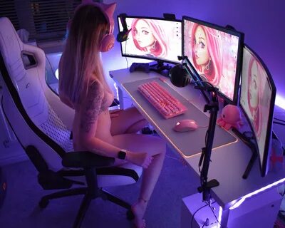 Ever did naked gaming? F Porn Pic - EPORNER