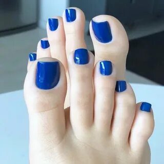 Pin by Mehnaz on Feet Blue toe nails, Cute toe nails, Pretty