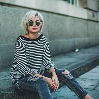 Grunge Short hair styles pixie, Casual winter outfits, Hair 