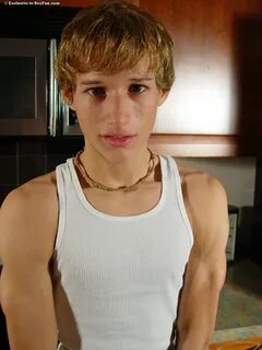 Sammy has 5 downloadable movies inside and over 900 pictures in 9 J/O sets!...