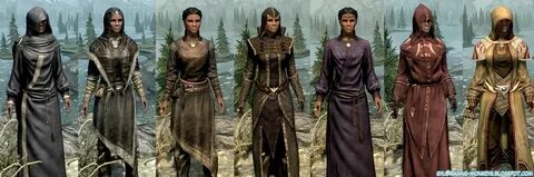 skyrim- 1. Blue mage robes (also exist in black; common item