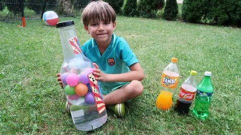 BIG Water Bottle Flip Challenge - Fanta, Coca-Cola, Sprite -
