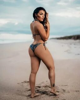 Dirty WWE в Твиттере: "This is my new favorite pic of Deonna