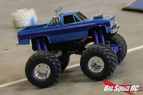 Monster Truck Madness - Kickin' it Old Skool " Big Squid RC 