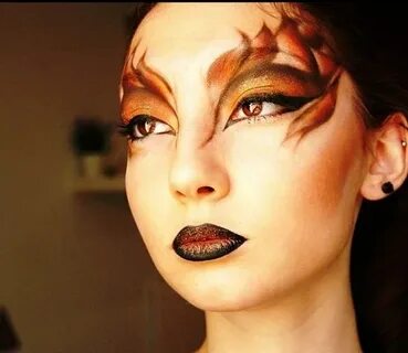 Fire eyes Fire makeup, Dragon makeup, Fantasy makeup