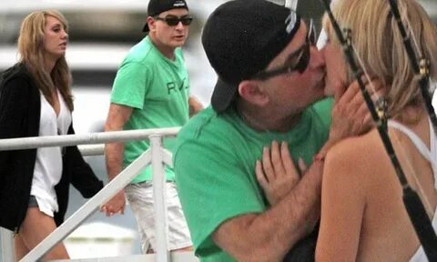 Charlie Sheen and porn star girlfriend Brett Rossi treat loc