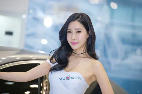 Im Min Young - Korean Racing model Seoul Auto Salon 2015