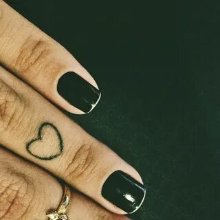 little tattoo Finger tattoos, Black heart tattoos, Clever ta