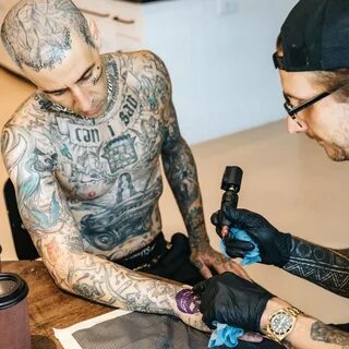 Travis Barker Tattoos 2021 / Is Travis Barker S New Tattoo A