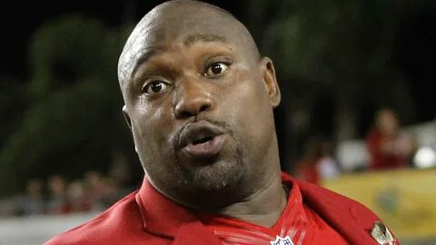 Daily Bucs Links: Warren Sapp charged with domestic violence