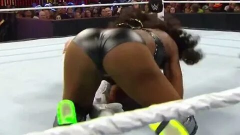 Naomi's Ass (@WWENaomiAss) / Twitter