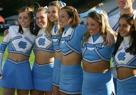 Pin de Le Sknr en Photo Tribute To UNC CHEERLEADERS. UNC FAN