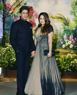 SRK with Gauri Khan Shah Rukh Khan Sonam kapoor wedding, Bol